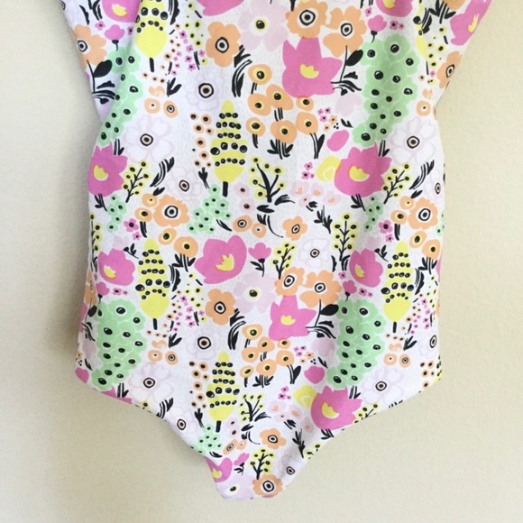LOLLI SWIM NWOT Cutout Floral One Piece Swimsuit Sz Medium - Picture 4 of 8